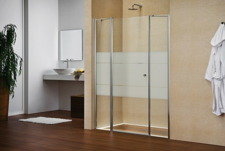 Features of shower doors